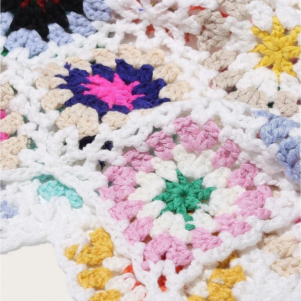 Random Multicolor Floral Pattern Crochet Bag Vacation - Picture 2 of 3